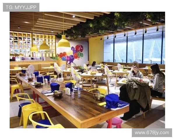 拉波尔塔向什琴斯尼颁发会员,后者:我们快去享受会员折扣吧 拉波尔塔向什琴斯尼颁发会员,后者:我们快去享受会员折扣吧